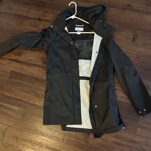 Women’s Columbia Rain Jacket